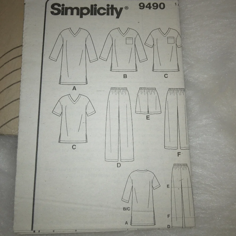 SIMPLICITY 9490 Child Sz 7-16 Child's Lounge wear,  1 hour sew time